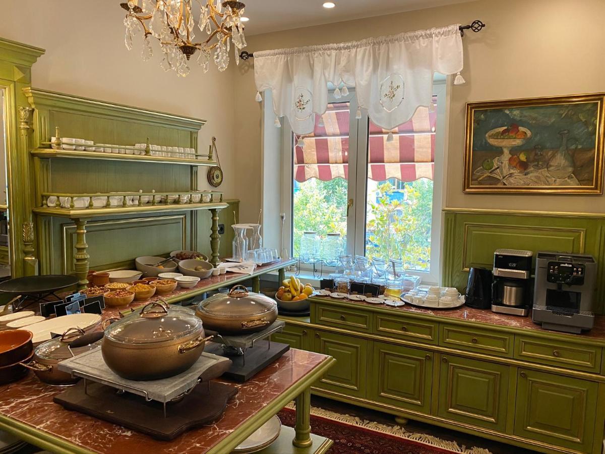 טיראנה Ebel Boutique Hotel מראה חיצוני תמונה