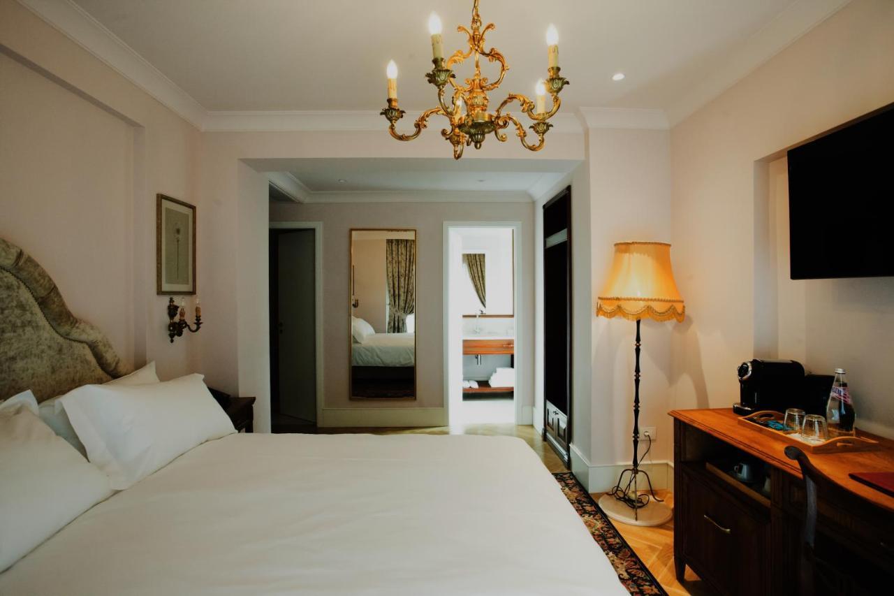 טיראנה Ebel Boutique Hotel מראה חיצוני תמונה