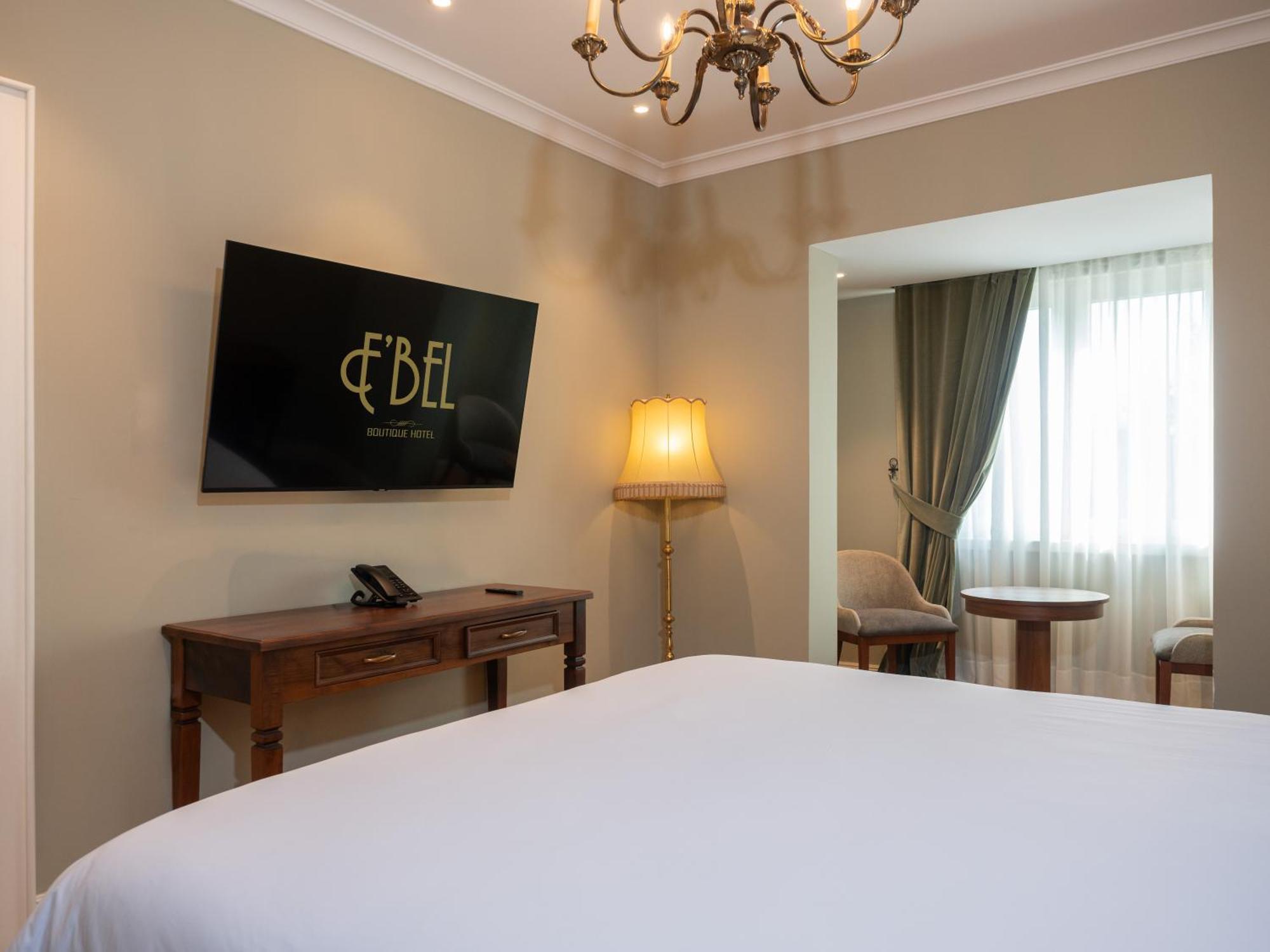 טיראנה Ebel Boutique Hotel מראה חיצוני תמונה